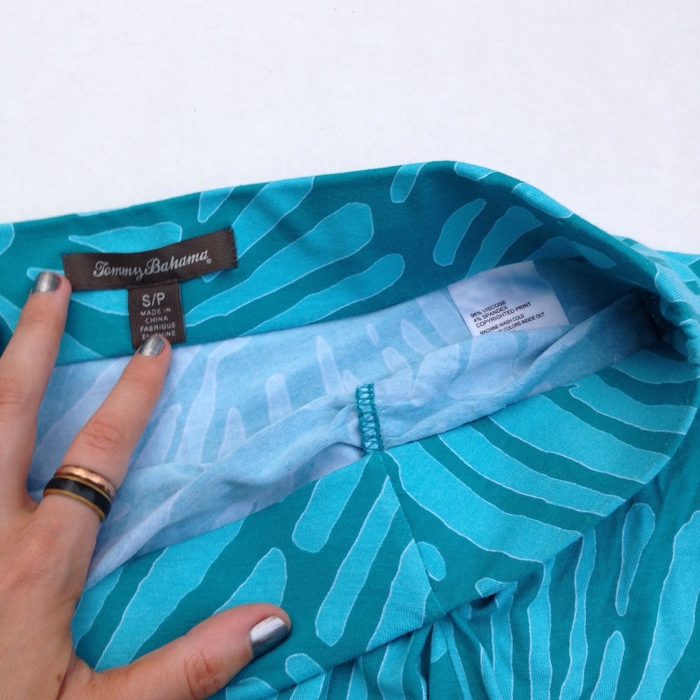 Tommy Bahama Tropical Rouched Skirt - Picture 4 of 4